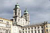 HISTORIC BUILDING IN THE CENTER OF LINZ