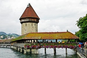the wooden bridge in Lucerne